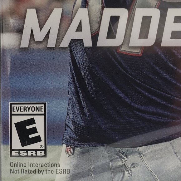 Madden NFL 17 Microsoft Xbox One Football Video Game 2016 New Sealed - Picture 4 of 4